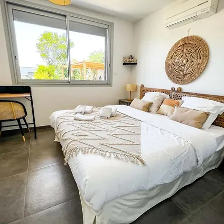 Sasha - Heated Pool 8 Bedrooms - By Tgb