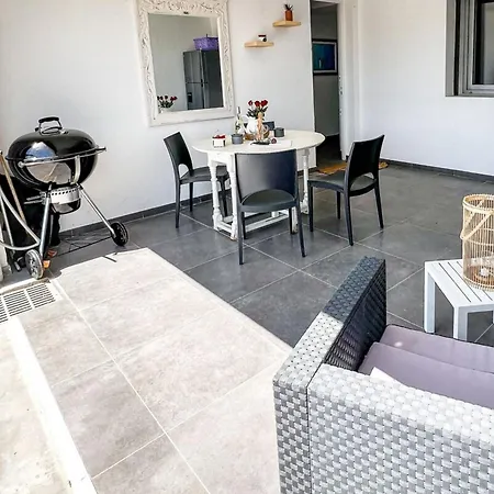 Holiday home Sasha - Heated Pool 8 Bedrooms - By Tgb