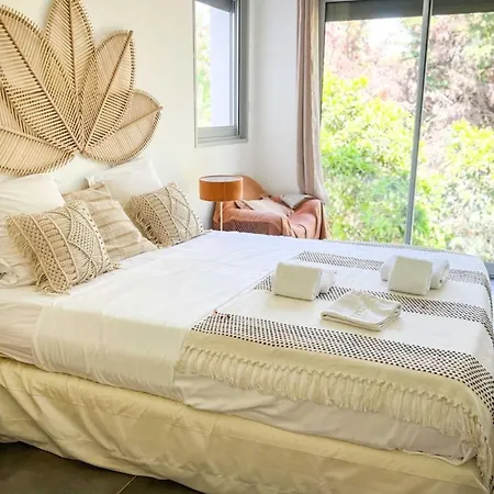 Sasha - Heated Pool 8 Bedrooms - By Tgb