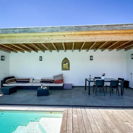 Villa Sasha - Heated Pool 8 Bedrooms - By Tgb