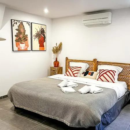 Vila Sasha - Heated Pool 8 Bedrooms - By Tgb