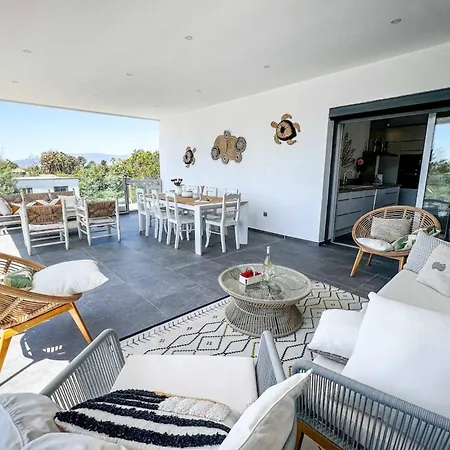 Sasha - Heated Pool 8 Bedrooms - By Tgb *