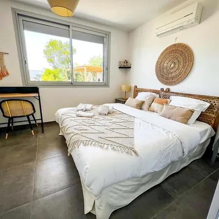 Holiday home Sasha - Heated Pool 8 Bedrooms - By Tgb *