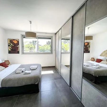 Holiday home Sasha - Heated Pool 8 Bedrooms - By Tgb *