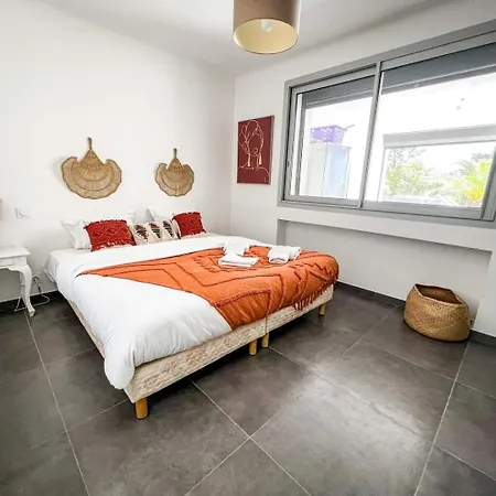 Sasha - Heated Pool 8 Bedrooms - By Tgb *