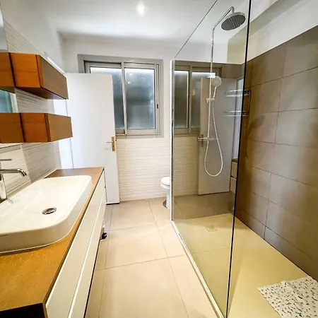 Sasha - Heated Pool 8 Bedrooms - By Tgb