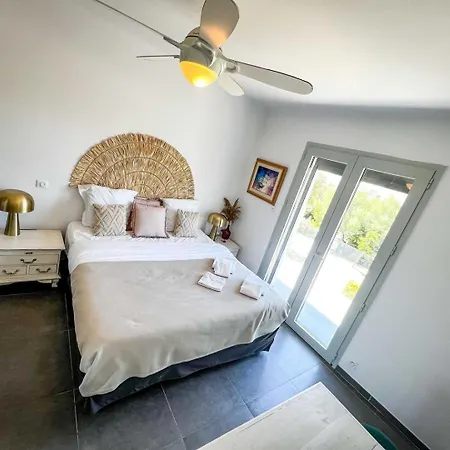 Sasha - Heated Pool 8 Bedrooms - By Tgb