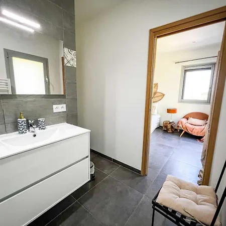 Sasha - Heated Pool 8 Bedrooms - By Tgb