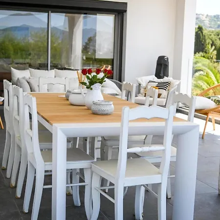 Holiday home Sasha - Heated Pool 8 Bedrooms - By Tgb *