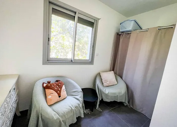 Sasha - Heated Pool 8 Bedrooms - By Tgb