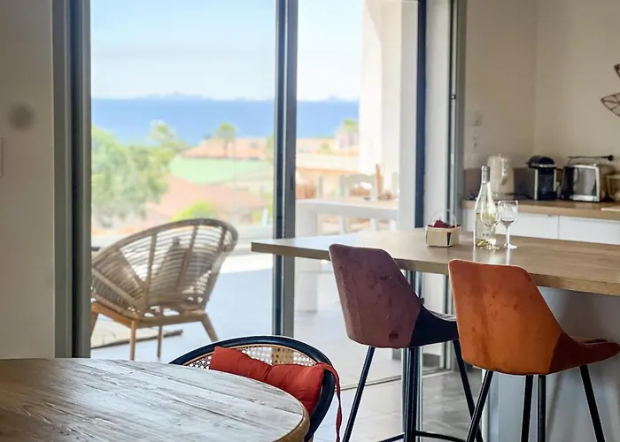 Sasha - Heated Pool 8 Bedrooms - By Tgb